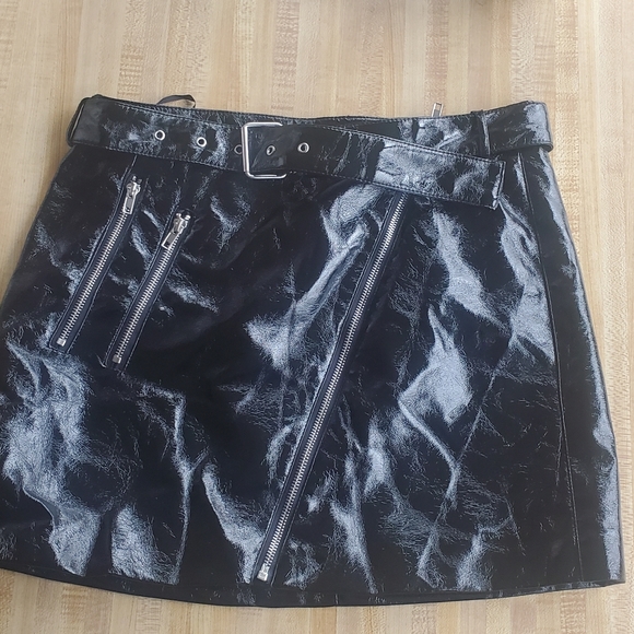 Forever 21 - 2 Pleather/PVC Miniskirts - Picture 5 of 7
